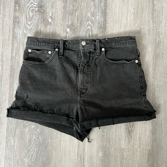 Madewell black Jean shorts - Picture 1 of 3